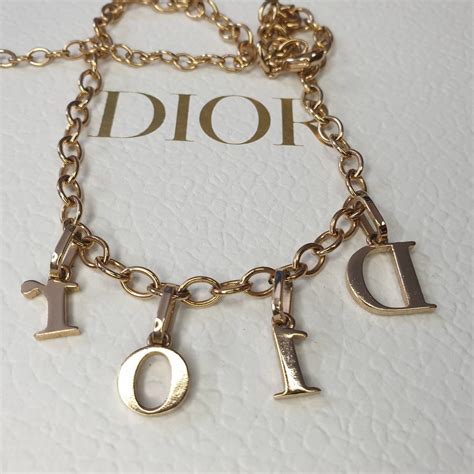 dior kette damen buchstaben|dior modeschmuck damen.